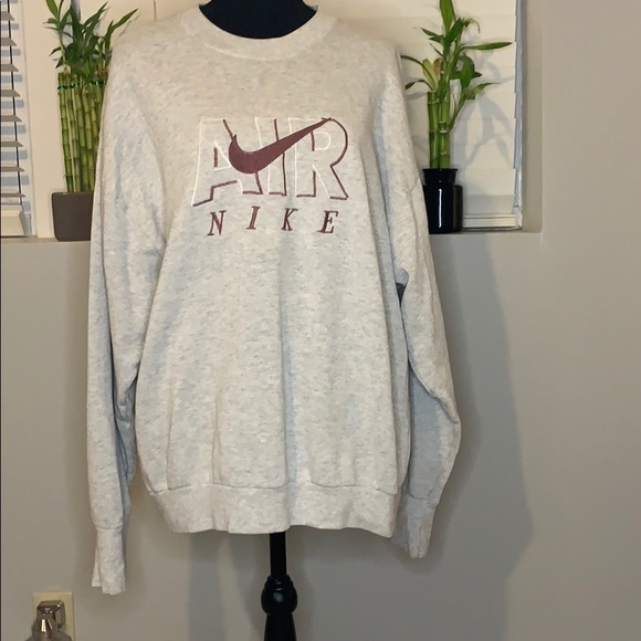 old vintage nike sweatshirt